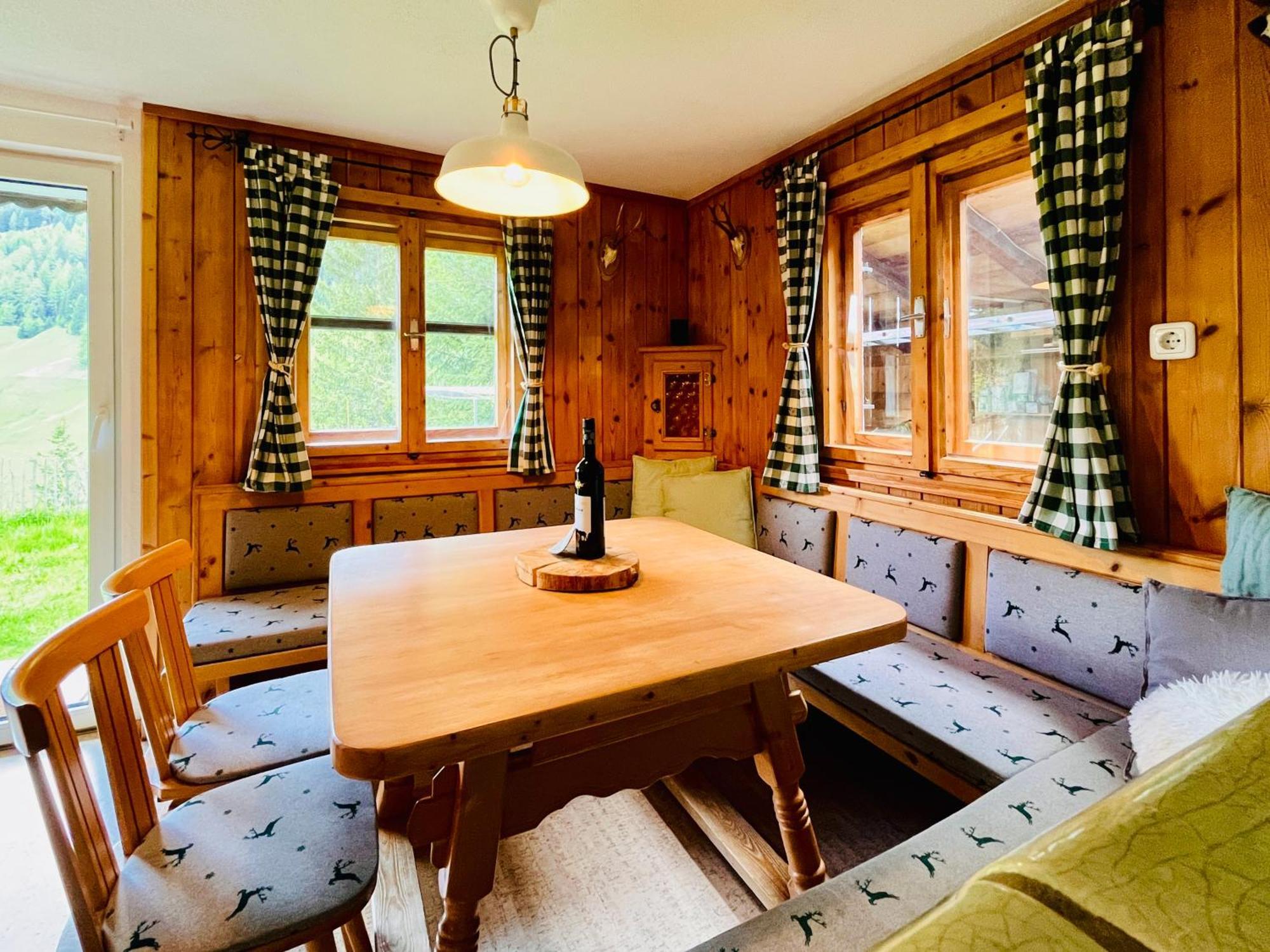 Schmirnhaus Villa ภายนอก รูปภาพ